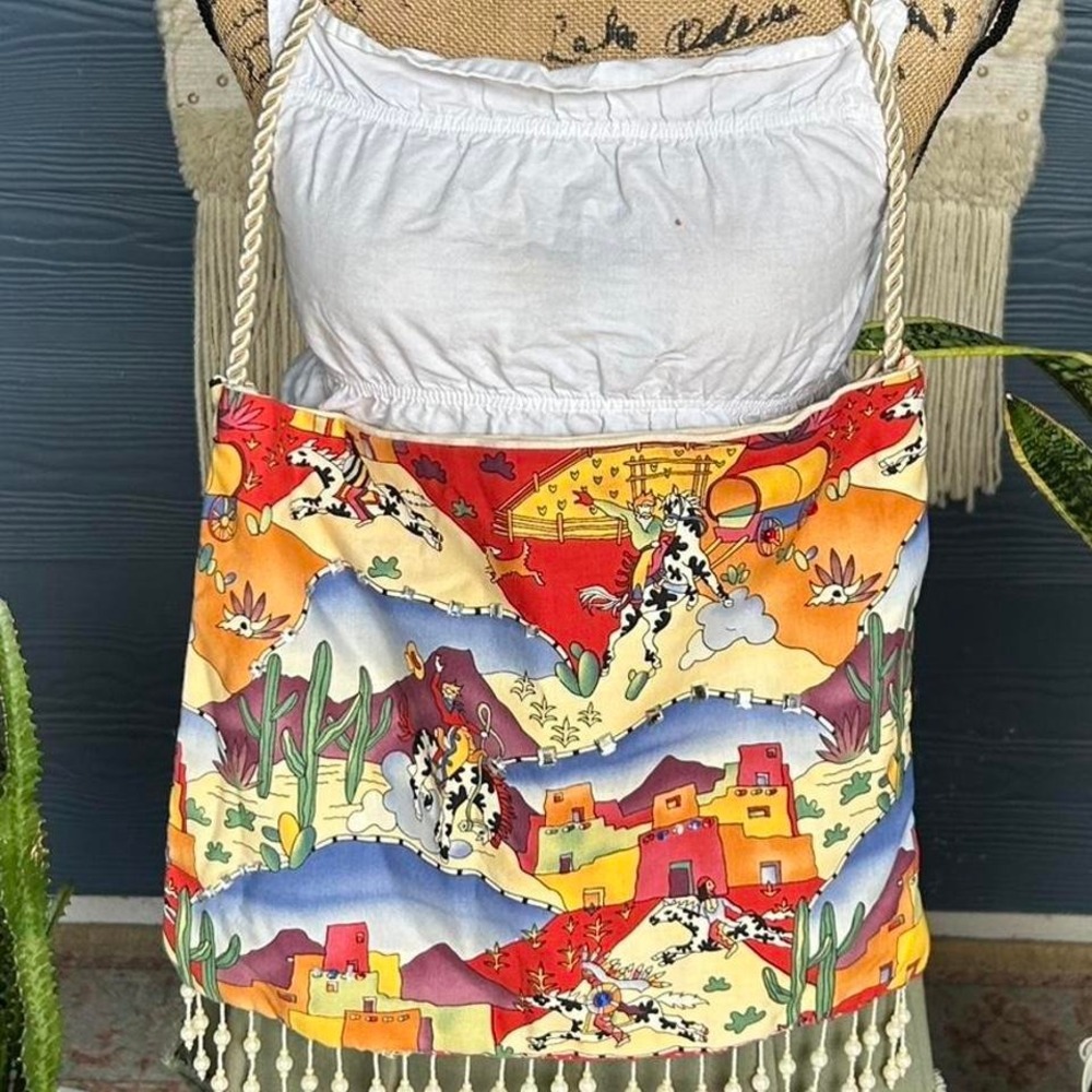 Vintage Handmade southwestern-style purse a‎ desert landscape cowboys horses